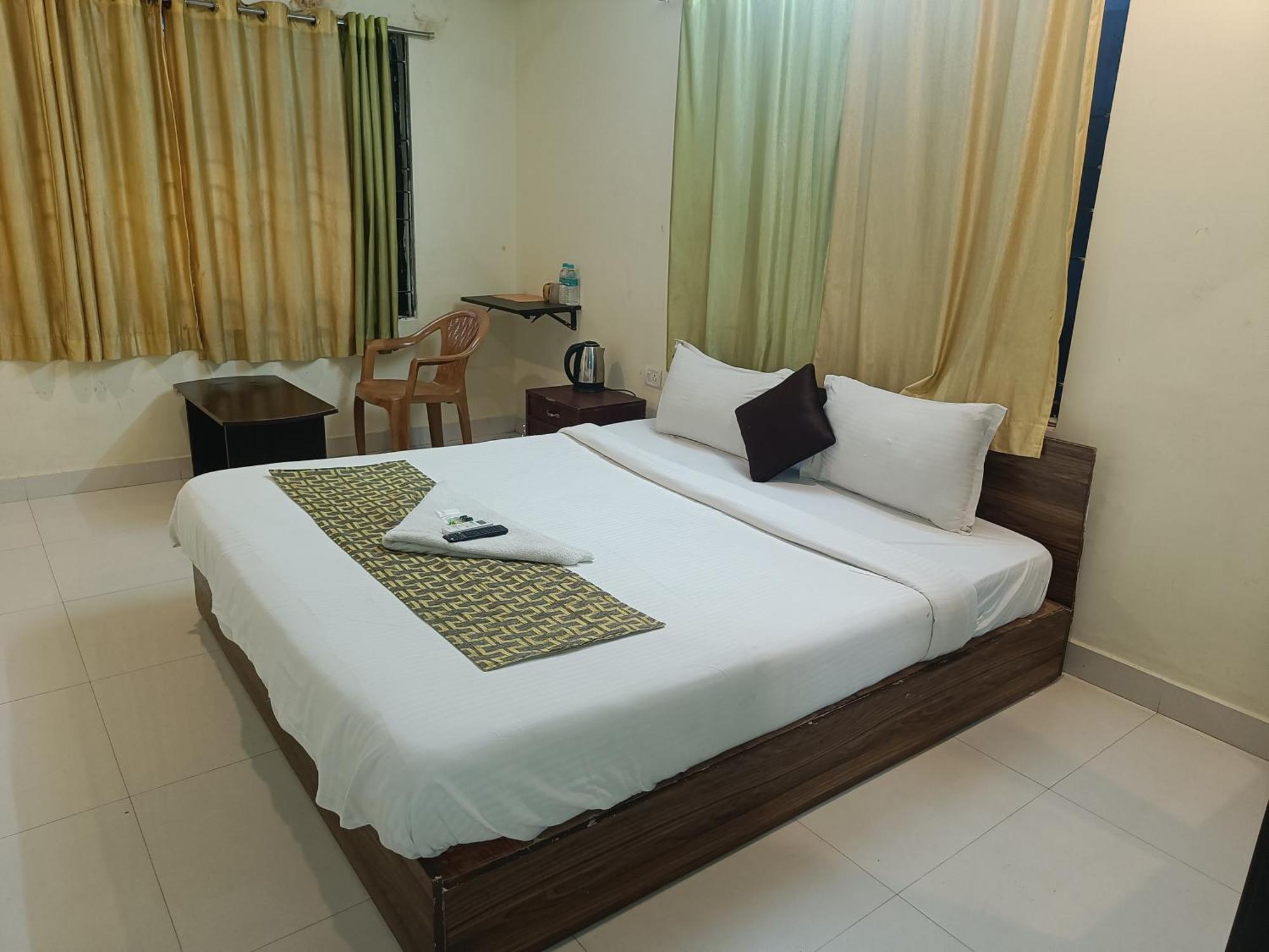 Green Tree Hotel-Near Vfs Global And Ramee Mall Chennai Exterior photo