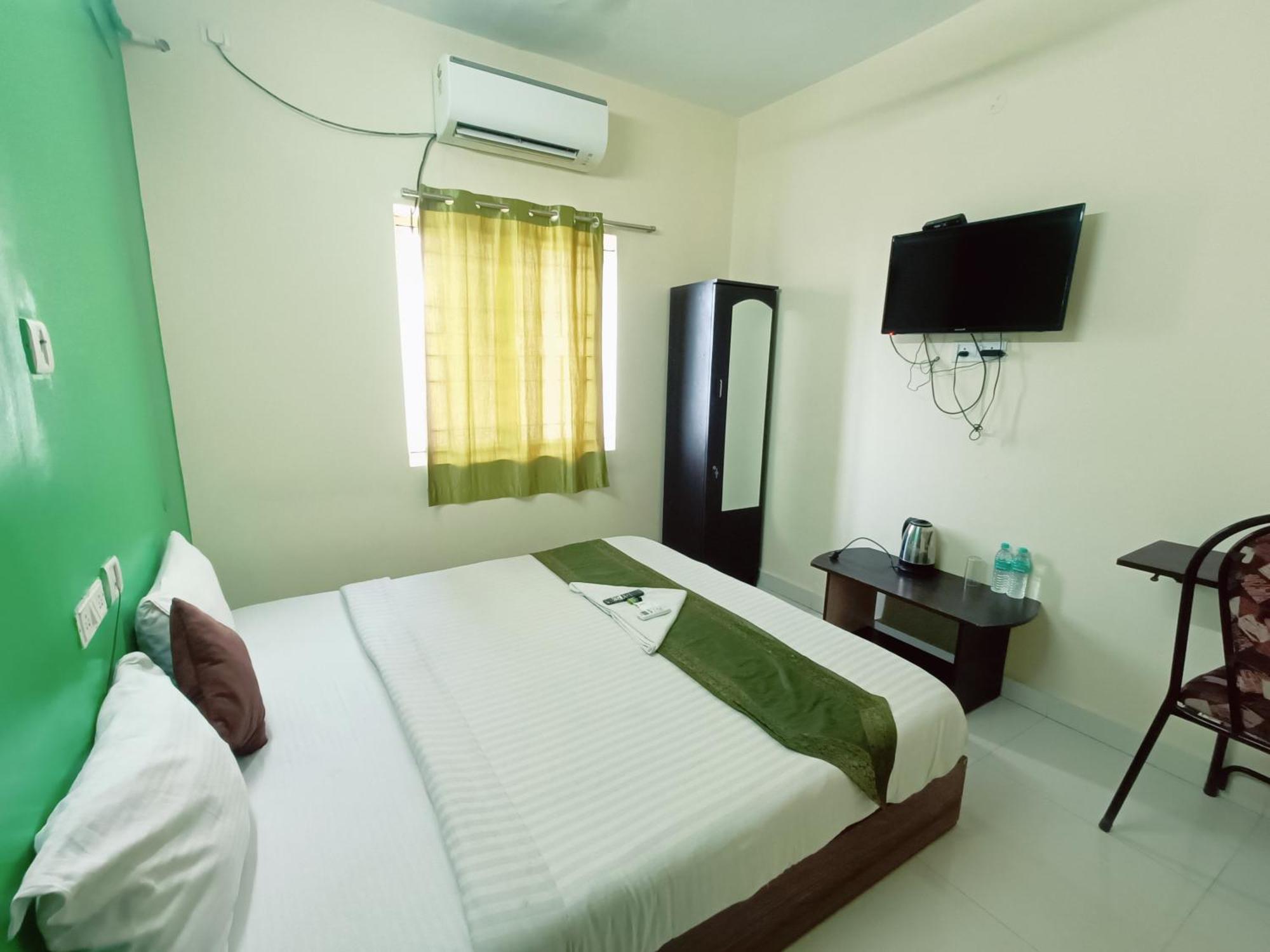 Green Tree Hotel-Near Vfs Global And Ramee Mall Chennai Exterior photo